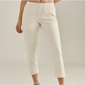 Outdoor Voices Cream Cropped Pants